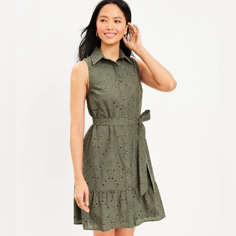 Medium petite green dress